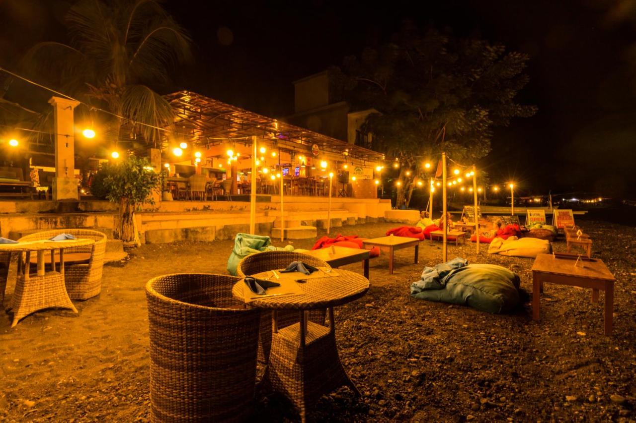 Amed Beach Resort Luaran gambar